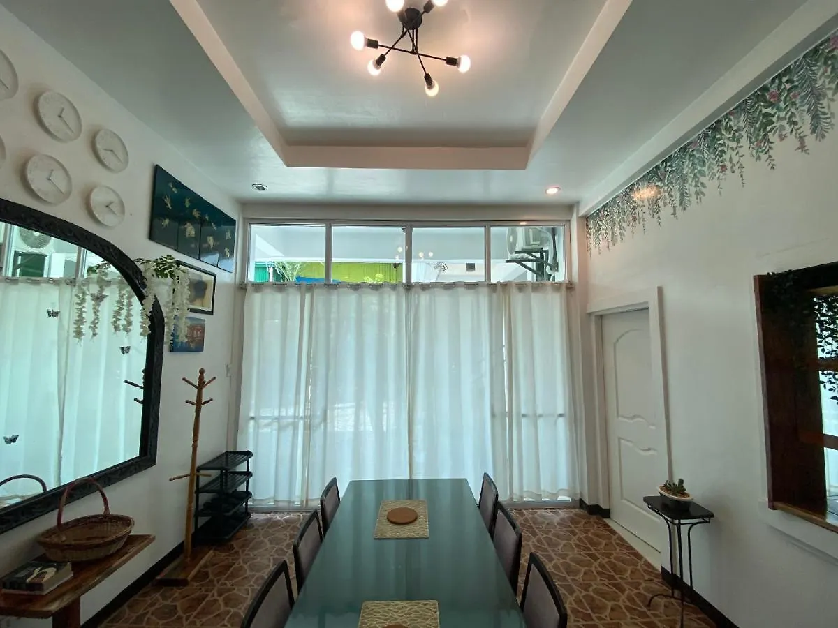 1-Br Spacious Lofted Apartment Near Bgc Taguig City Manila