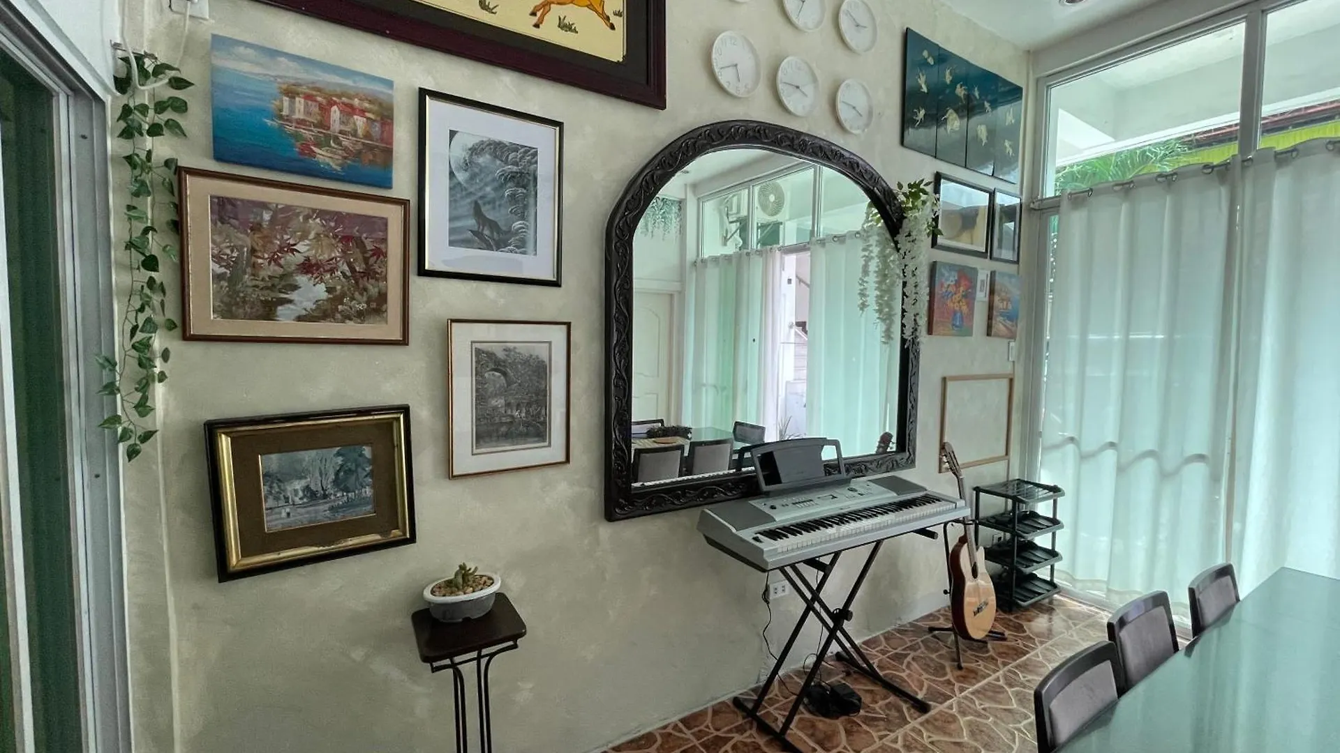 1-Br Spacious Lofted Apartment Near Bgc Taguig City Manila