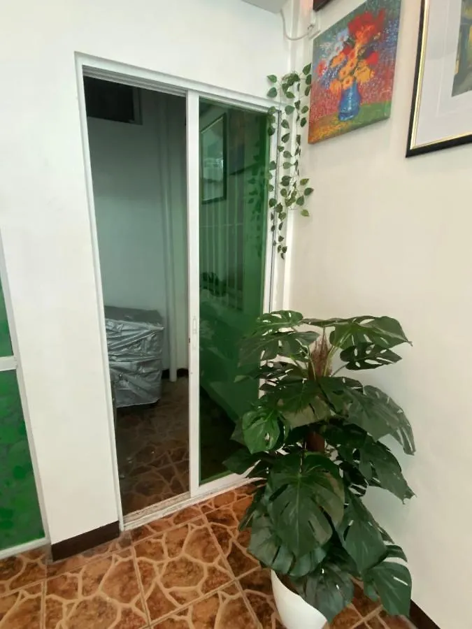 1-Br Spacious Lofted Apartment Near Bgc Taguig City Manila Philippinen