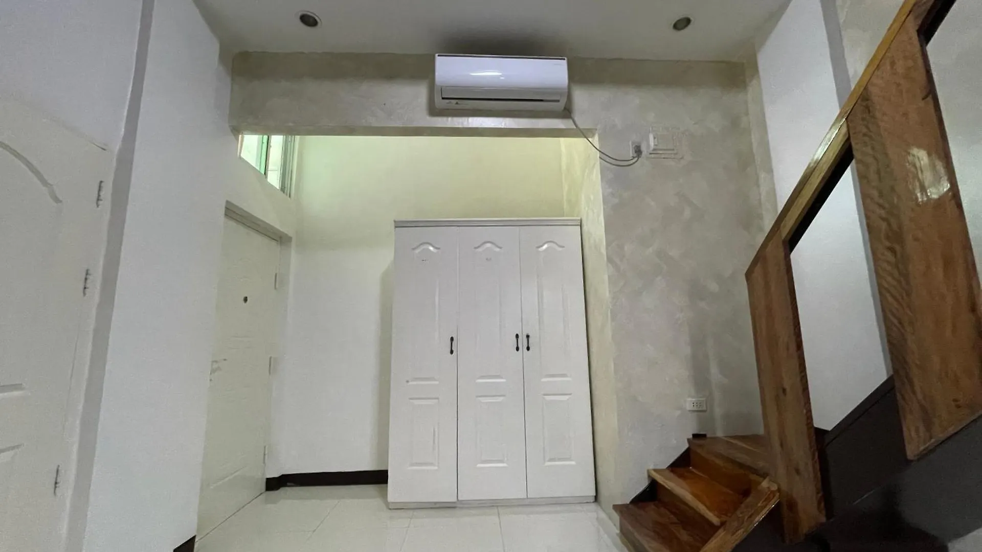 1-Br Spacious Lofted Apartment Near Bgc Taguig City Manila 0*,  Philippinen